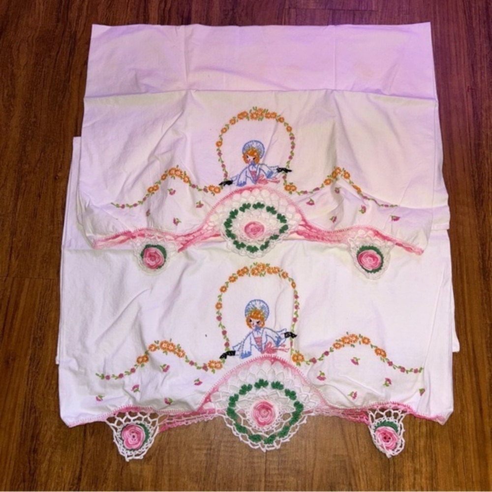 Embroidered Floral White Pillowcases Vintage hand detailed pair